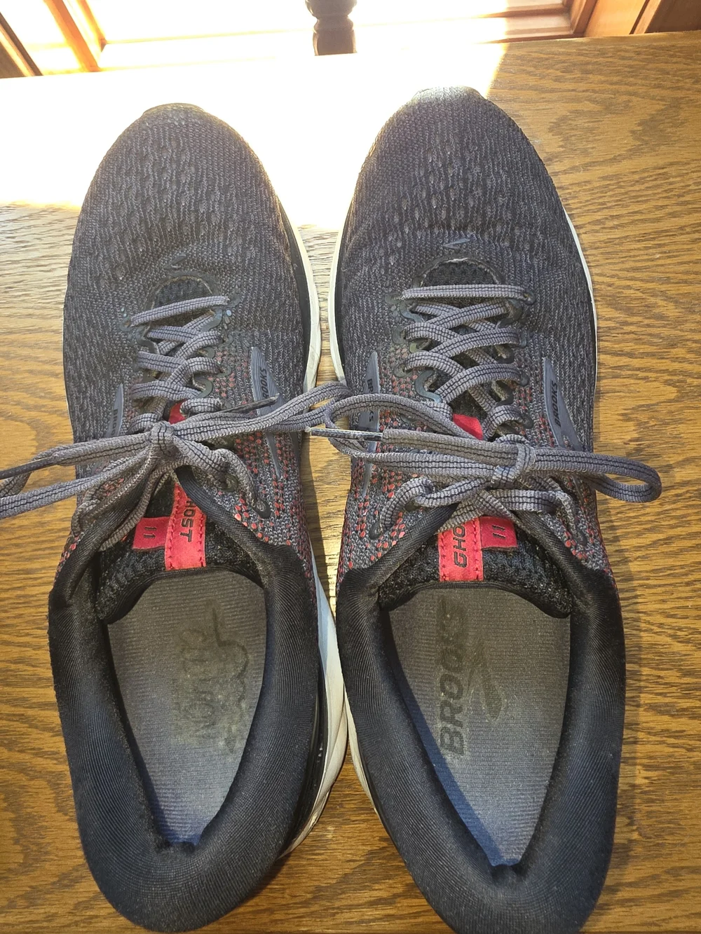 Brooks  Mens Ghost 11  Navy And Red Running Shoes Sz 10